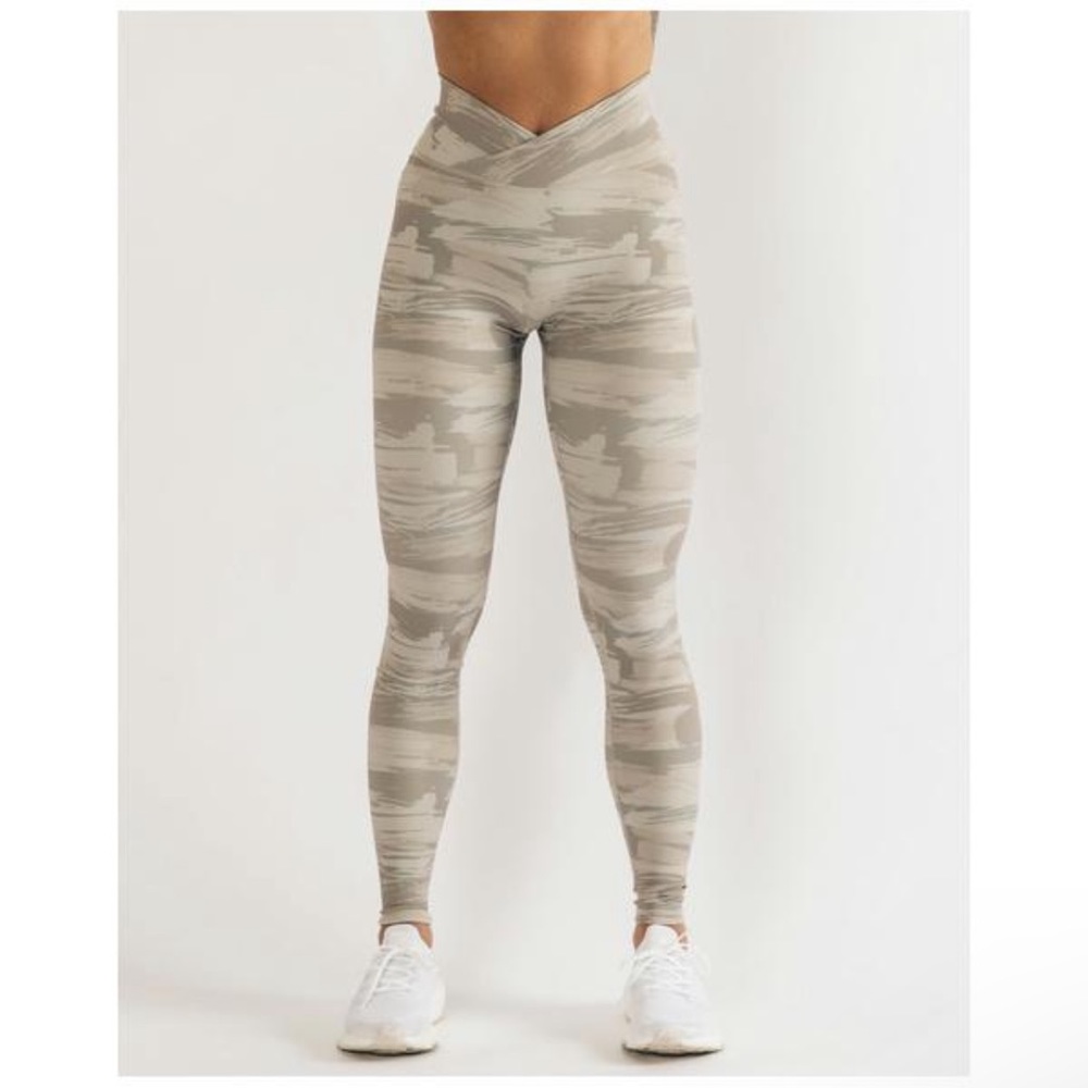 Alphalete leggings small